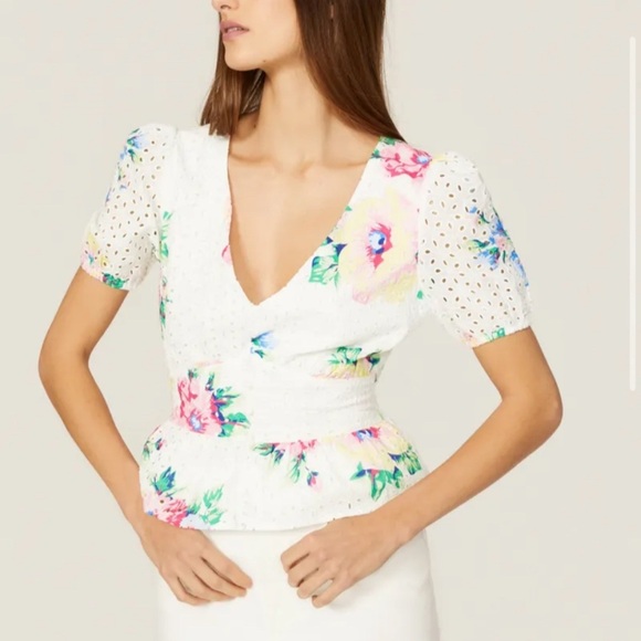 Slate & Willow White Floral Top - Size Medium - RTR - Excellent Condition! - Picture 2 of 11